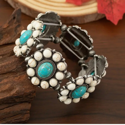 Turquoise Western Beaded Stretch Bracelet