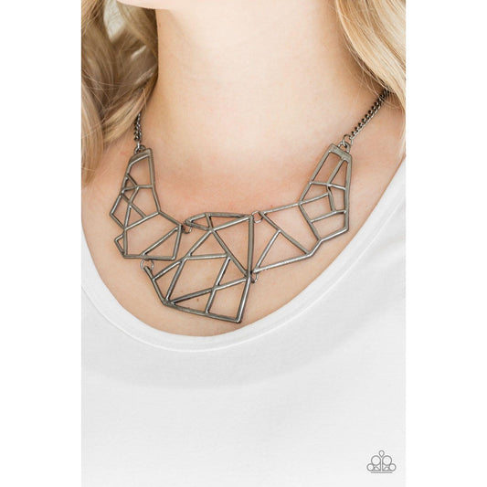 World Shattering – Black Necklace