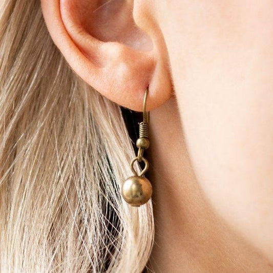 Stage Stunner – Brass Necklace Earring Set