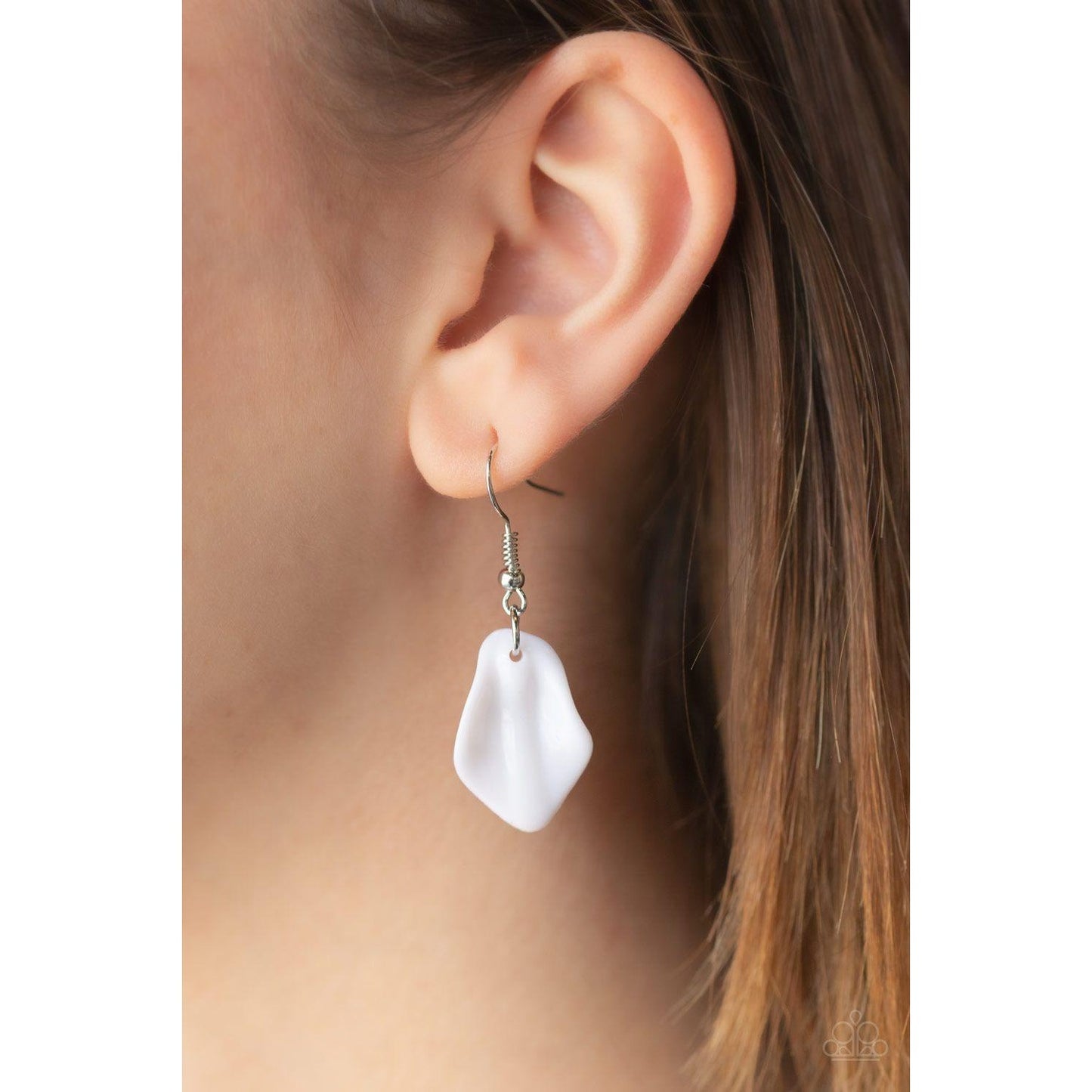 Super Bloom – White Necklace Earring Jewelry Set