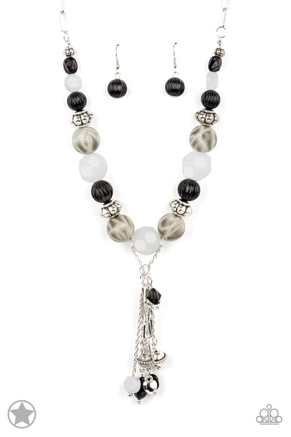 Break A Leg! Blockbuster Necklace 2279