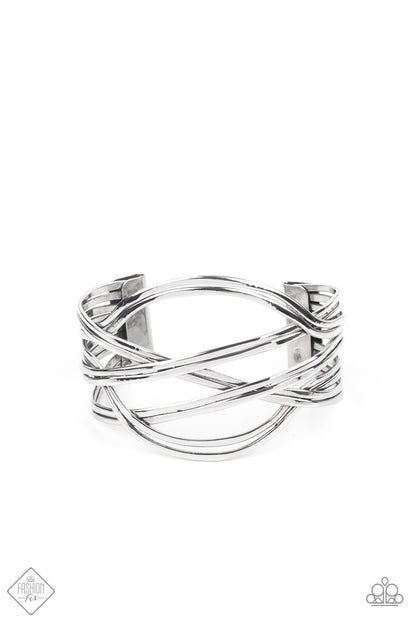 Hautely Hammered - Silver Bracelet Fashion Dix June 2021 4097