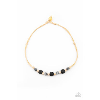 Island Quarry - Black Urban Necklace