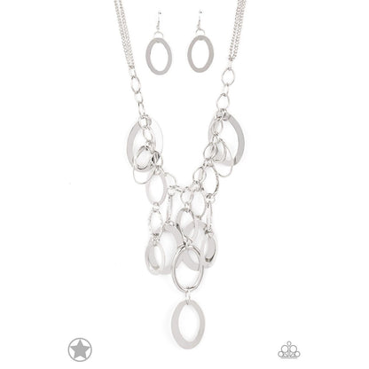 A Silver Spell Blockbuster Necklace 2141